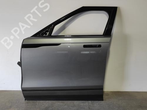 Used Left front door LAND ROVER RANGE ROVER VELAR (L560) 2.0 D240 SD4 4x4 (241 hp) 26056247