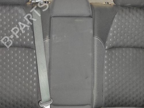 Rear seat TOYOTA COROLLA Saloon (_E21_) 1.8 VVTi Hybrid (ZWE211, MZEA12) | BP19498745C17