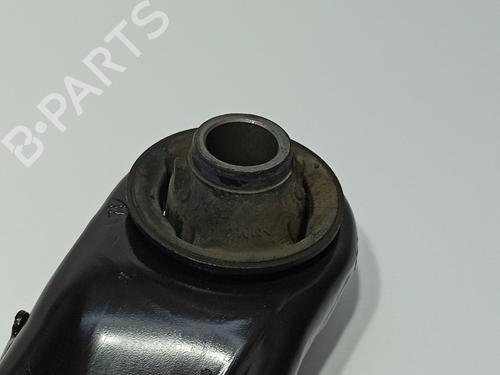 Right front suspension arm TOYOTA YARIS (_P13_) 1.0 (KSP130_, KSP130) | BP18034058M13 