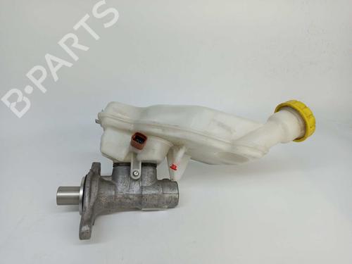 Brake master cylinder CITROËN C4 CACTUS 1.2 VTi 82 | BP8681346M77