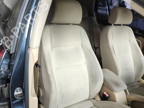 Right front seat VW GOLF V (1K1) 1.9 TDI | BP37667452C16 - Image 3