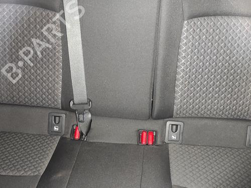 rear-seat-toyota-corolla-estate-_e14_-18-zre142-2006-2007-2008-2009-2010-2011-2012-21085901 main image