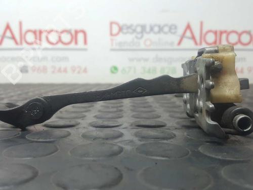 Dørhengsel/Dørstopper RENAULT MEGANE III Hatchback (BZ0/1_, B3_) 1.5 dCi (86 hp) 14528794