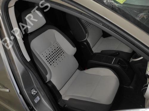 right-front-seat-citroen-berlingo-multispace-b9-2008-40127602 main image