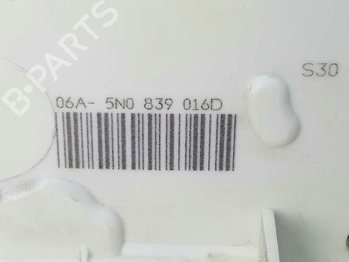 Rear right lock SKODA SUPERB II Estate (3T5) 1.6 TDI | BP5748965C99 