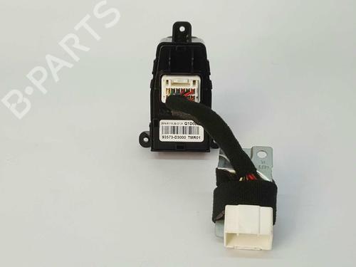 Mirror switch HYUNDAI TUCSON (TL, TLE) 1.7 CRDi | BP8395613I25