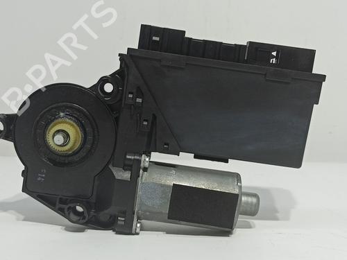 Motore alzacristalli anteriore sinistro AUDI A8 D3 (4E2, 4E8) 3.2 FSI (260 hp) 13946287