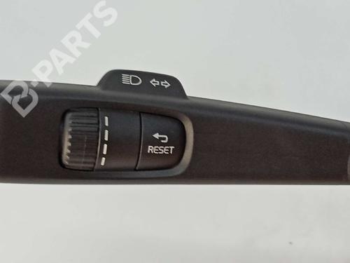 Switch VOLVO V40 Hatchback (525)  | BP11388815I30 
