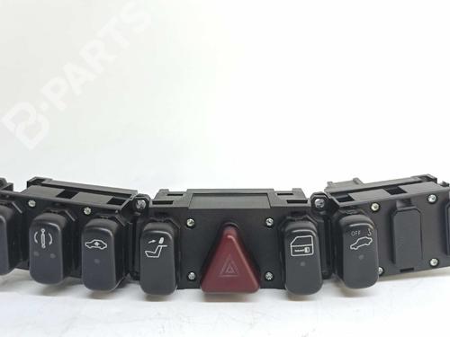 Used Warning switch MERCEDES-BENZ S-CLASS (W220) S 320 CDI (220.026, 220.126) (197 hp) 7849775