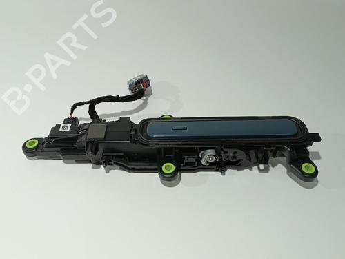 Used Rear right exterior door handle Rear right exterior door handle LAND ROVER RANGE ROVER EVOQUE (L551) 1.5 P160 MHEV (160 hp) 40108120 40108120