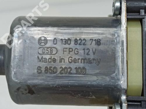 Right front window motor VW GOLF VII (5G1, BQ1, BE1, BE2) 2.0 TDI | BP9761206E20 