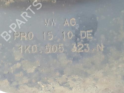 Right rear suspension arm VW GOLF VI (5K1) 2.0 TDI | BP6825073M15