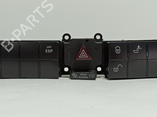 BP13472993I22 main image