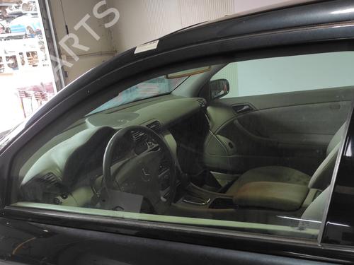front-left-door-window-mercedes-benz-c-class-w203-2000-2001-2002-2003-2004-2005-2006-2007-29152044 main image