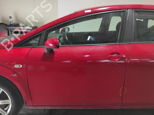 Left front door SEAT LEON (1P1) 1.8 TSI BP26726224C2