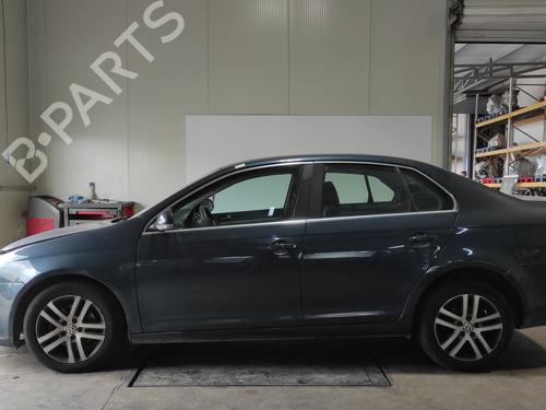 Høyre bak utvendig håndtak VW JETTA III (1K2) 2.0 TDI 16V | BP27666535C130