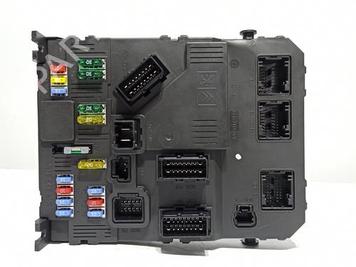 Fuse box PEUGEOT 407 (6D_) 2.0 (6DRFNB, 6DRFNE) | BP15212816E1