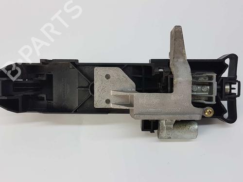 Rear left exterior door handle NISSAN MICRA III (K12) 1.2 16V | BP4945573C130