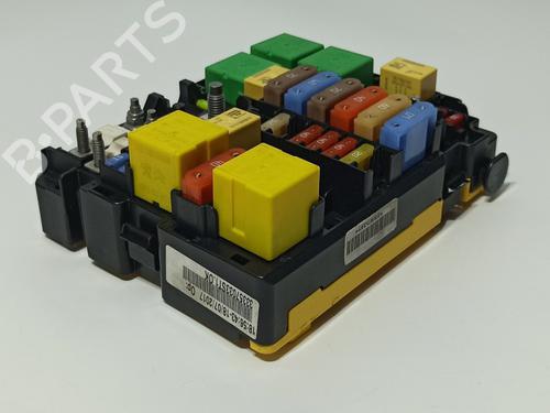 Fuse box PEUGEOT 308 SW II (LC_, LJ_, LR_, LX_, L4_) 1.6 BlueHDi 120 | BP13251621E1 