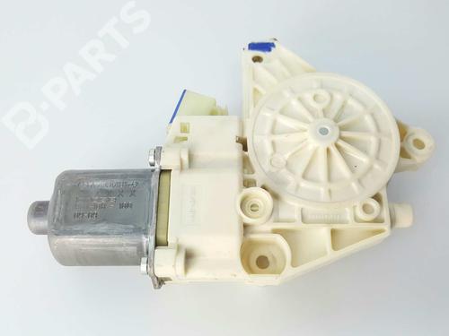 Used Right rear window motor MERCEDES-BENZ E-CLASS (W212) E 350 CDI (212.025) (231 hp) 6429134