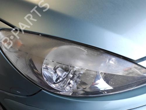 Right headlight PEUGEOT 307 Break (3E) 2.0 HDI 90 | BP29848422C29