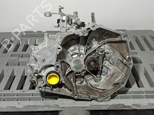 Getriebe für SUZUKI CELERIO (LF) 1.0 (AVK310) (68 hp) 25041421