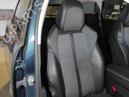 Right front seat PEUGEOT 5008 II (MC_, MJ_, MR_, M4_) 1.2 THP (MRHNYH, MRHNYW, MRHNSJ, MRHNSU, MRHNSM) | BP24985062C16