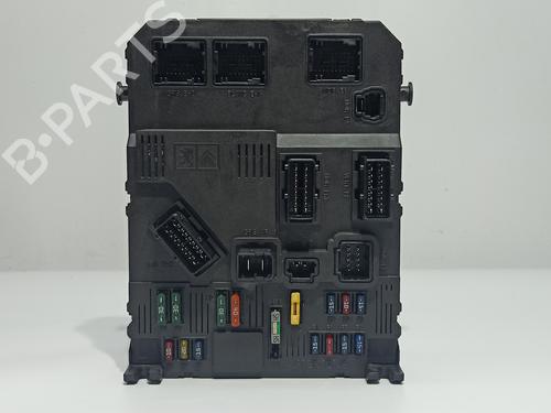 Sikringsdåse PEUGEOT 206 Hatchback (2A/C) 1.4 HDi (69 hp) 15048298