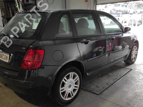 Brugte FIAT STILO (192_) 1.9 JTD (192_XE1A) (115 hp) 4282755