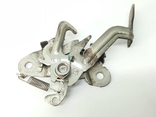Used Hood lock PEUGEOT 308 I (4A_, 4C_) 1.6 HDi (109 hp) 8777541