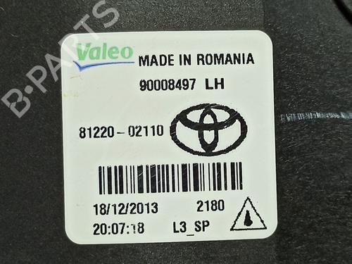 Left front fog light TOYOTA YARIS (_P13_) 1.5 Hybrid (NHP130_, NHP130) | BP16662377C30 
