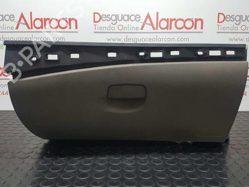 Used Glove box RENAULT MEGANE III Hatchback (BZ0/1_, B3_) 1.5 dCi (BZ0C) (90 hp) 2732488