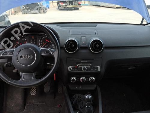 Salpicadero AUDI A1 Sportback (8XA, 8XF) 1.6 TDI (115 hp)null