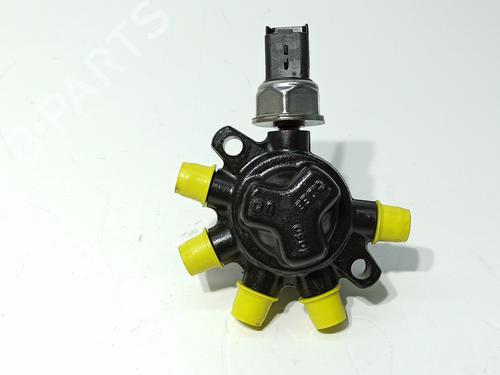 Used Ignition distributor DACIA SANDERO 1.5 dCi (68 hp) 20114474