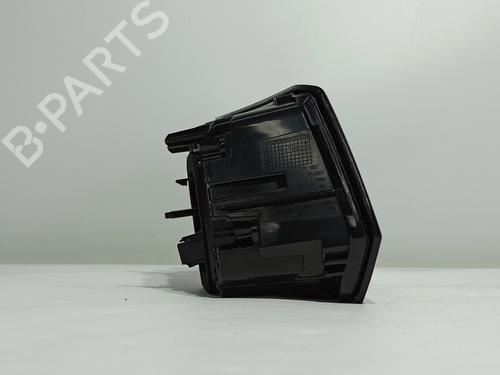 Right taillight PEUGEOT 3008 II SUV (MC_, MR_, MJ_, M4_) 1.5 BlueHDi 130 | BP17761803C35 