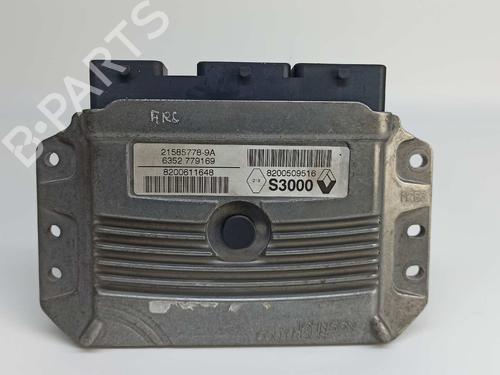 Used Engine control unit (ECU) RENAULT SCÉNIC II (JM0/1_) 1.6 16V (JM1R) (112 hp) 7906004
