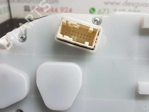 Instrument cluster PEUGEOT 208 I (CA_, CC_) 1.4 HDi | BP2736476C47