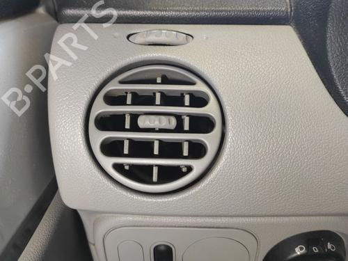 air-vent-renault-kangoo-kc01_-1997-38758117 main image