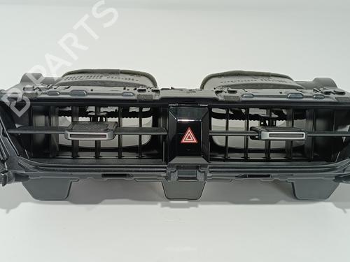 Used Air vent TOYOTA COROLLA Estate (_E21_) 2.0 Hybrid (MZEH12) (180 hp) 16755301