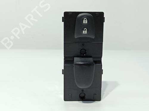 Used Right front window switch NISSAN QASHQAI II (J11, J11_) 1.5 dCi (110 hp) 15383739