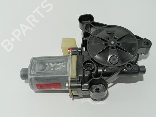 Used Right front window motor SEAT LEON Sportstourer (KL8, KLD) 1.5 TSI (150 hp) 11641020