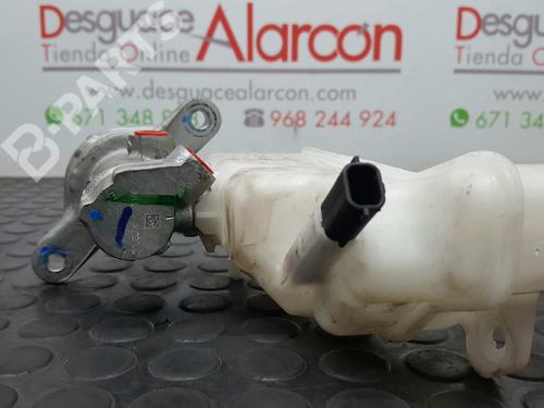 Brake master cylinder NISSAN QASHQAI II SUV (J11, J11_) 1.5 dCi | BP2772173M77 