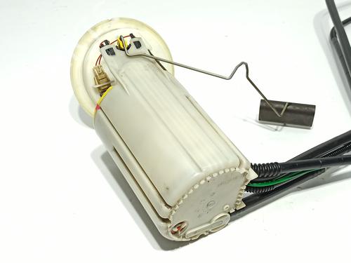 Fuel pump BMW 5 (E60) 520 d | BP39588651M76 - Image 4
