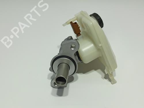 Brake master cylinder PEUGEOT 208 II (UB_, UP_, UW_, UJ_) 1.2 PureTech 130 | BP17365585M77