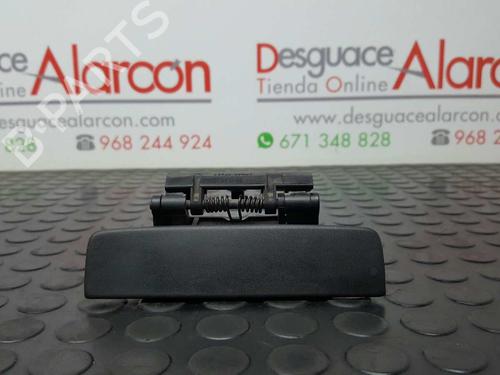 Used Rear left exterior door handle PEUGEOT 306 Hatchback (7A, 7C, N3, N5) 1.9 D (69 hp) 2742690