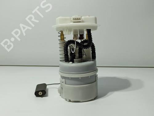 Used Fuel pump RENAULT CAPTUR I (J5_, H5_) 1.2 TCe 120 (118 hp) 12578242