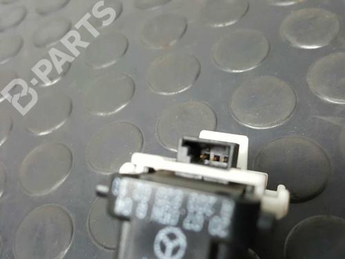 Right front window switch MERCEDES-BENZ C-CLASS Coupe (CL203) C 220 CDI (203.708) | BP2750741I26 