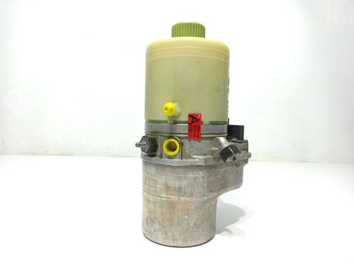 Used Steering pump SEAT IBIZA III (6L1) 1.4 TDI (70 hp) 29320367
