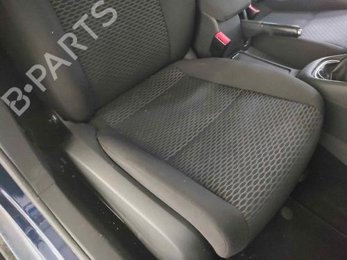 Right front seat VW GOLF VI Variant (AJ5) 1.6 TDI | BP8677582C16
