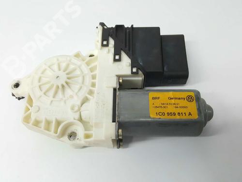 Portierruitmotor linksachter VW BORA I (1J2) 1.9 TDI (90 hp) 6140158